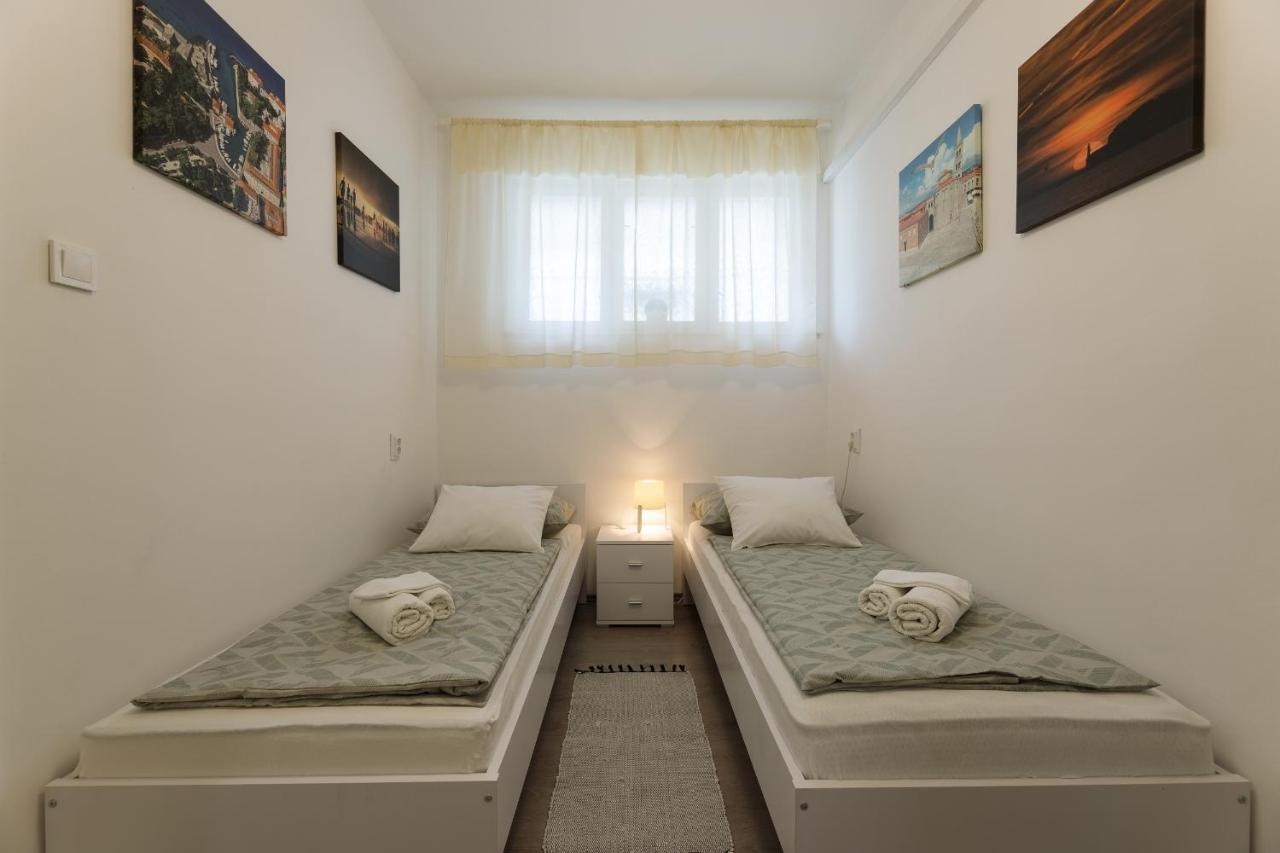 Studio Apartment Vito Zadar Bagian luar foto